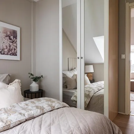 Appartement Super Renovated Flat, Next To Solsiden, Free Private Parking Right Outside ! *