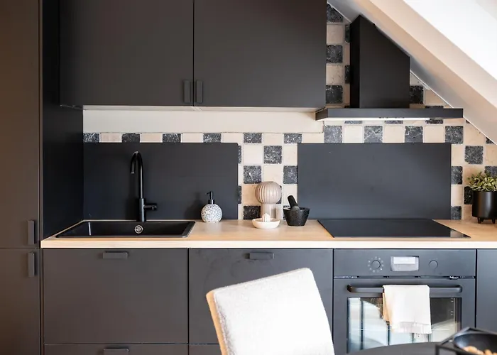 Lägenhet Super Renovated Flat, Next To Solsiden, Free Private Parking Right Outside !