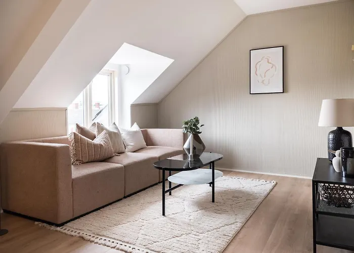 Super Renovated Flat, Next To Solsiden, Free Private Parking Right Outside ! Lägenhet Trondheim